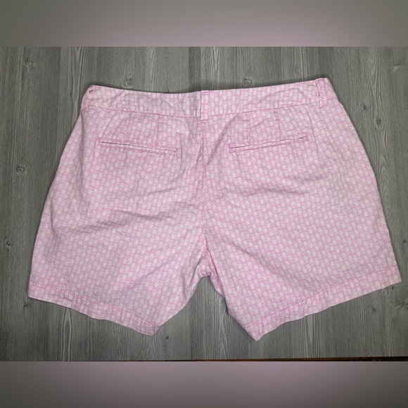 Old Navy - Everyday Shorts - 5” Inseam - Sz 10 - Pink Pineapple - Picture 2 of 5